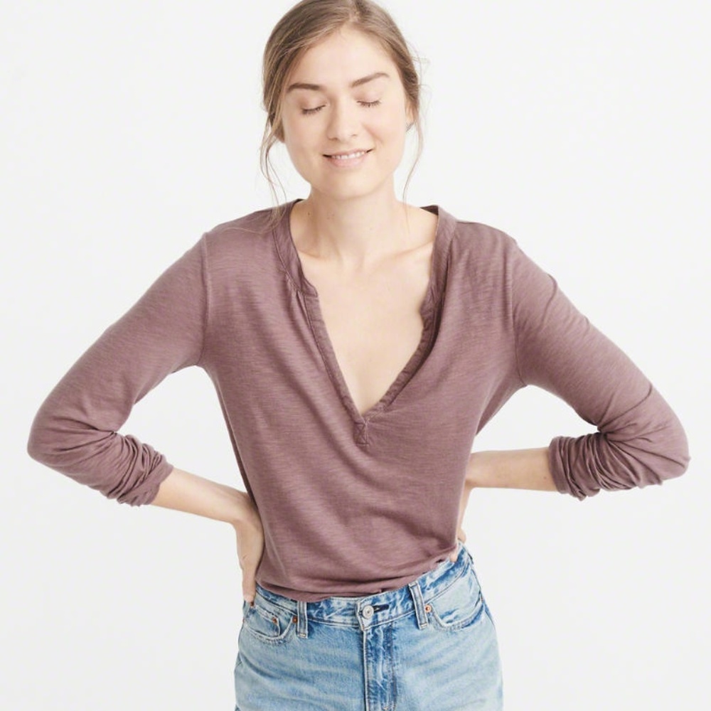 NWT Notch neck top